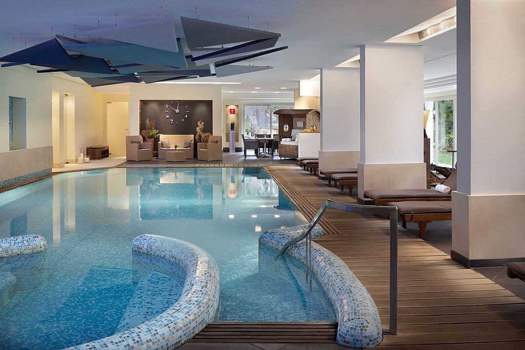 Arabella Alpenhotel Spitzingsee, A Tribute Portfolio hotel by Marriott, indoor pool